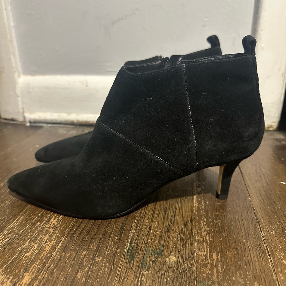 Black suede heels